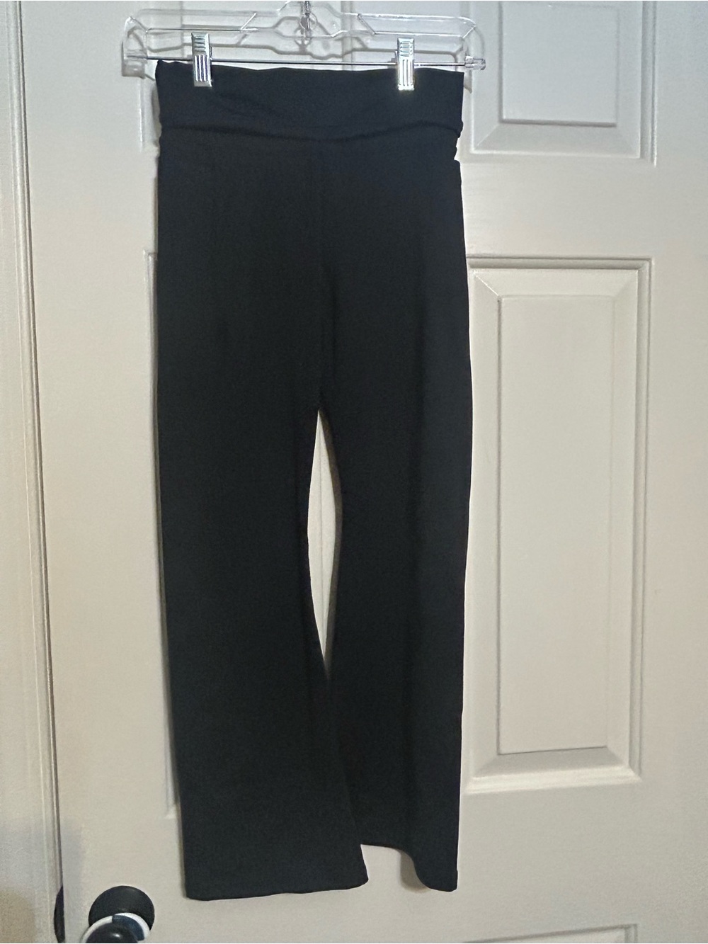 Abercrombie kids black flare leggings girls 9/10 YPB active wear